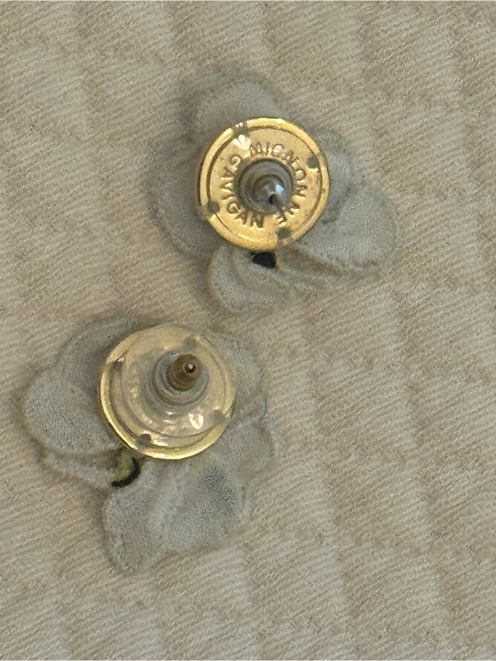 Mignonne Gavigan flower stud earrings - Picture 4 of 4